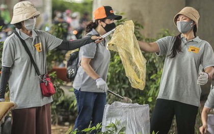 Hà Nội: Hơn 500 bạn trẻ chung tay dọn sạch các bãi rác tự phát