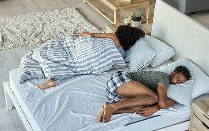 Trào lưu ''hot bedding'' tại Úc: Cô gái cho người yêu cũ thuê giường nằm chung lấy tiền