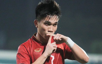Tuyển thủ U23 Việt Nam ghi bàn thắng gửi tặng bạn gái