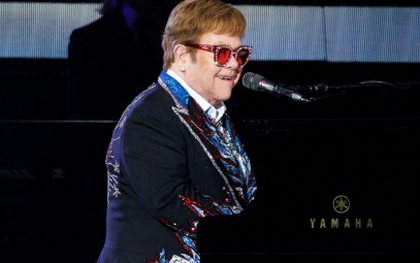 Elton John lọt danh sách nghệ sĩ lớn giành được cả 4 giải Emmy, Grammy, Oscar và Tony