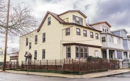 Chuyện lạ ở quốc gia giàu bậc nhất thế giới: Cầm 24.000 đồng cũng có thể mua căn nhà ở thành phố ven biển, thực hư thế nào?