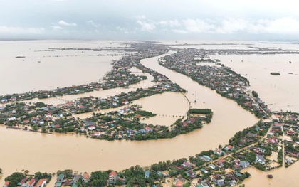 Gần 18.000 nhà dân bị ngập ở Quảng Bình: Hình ảnh kinh hoàng từ tâm lũ Lệ Thủy