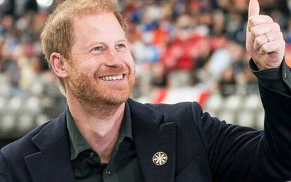 Harry lần nữa xuất hiện lẻ bóng ở Canada, trong khi Meghan bận rộn với kế hoạch riêng