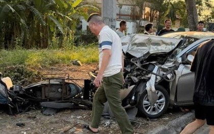 Vây bắt kẻ trộm ô tô rồi bỏ chạy, tông trúng người đi đường ở Hà Nội