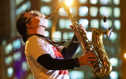 Nghệ sĩ saxophone Trần Mạnh Tuấn: Ba lần phẫu thuật não và sự hồi sinh kỳ diệu