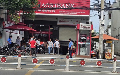 Lời khai bất ngờ của người đàn ông dùng xà beng đập trụ ATM ở TP.HCM