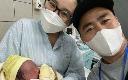 Sản phụ đẻ rơi tại nhà, lên mạng tìm ân nhân lái taxi đưa tới bệnh viện