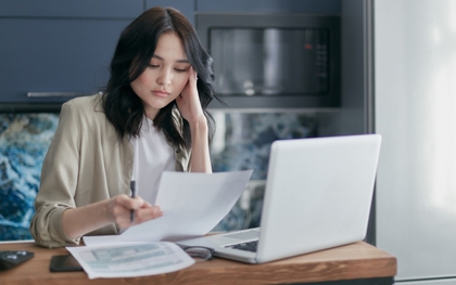 Cẩm nang thoát nợ: Phương pháp "cầu tuyết" trong giải quyết nợ nần