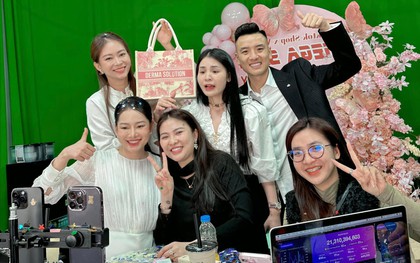 Sốc: Chủ 1 kênh TikTok vừa livestream bán hàng kiếm tiền tỷ/ phút, đủ tiền chốt liền 2 căn biệt thự trong chưa đầy 1 ngày