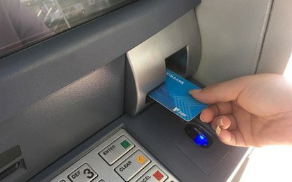 Sau Eximbank, những ngân hàng nào còn thu phí với tài khoản 0 đồng ngưng sử dụng nhiều năm?