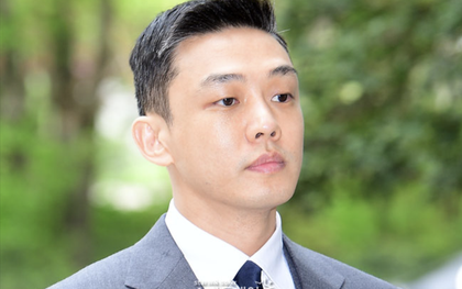 Yoo Ah In phủ nhận các cáo buộc, người hâm mộ tới phiên toà ủng hộ