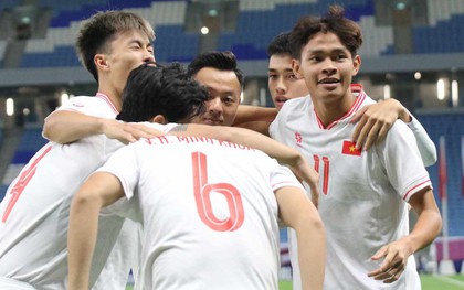 U23 Việt Nam đè bẹp U23 Kuwait 3-1 trong ngày ra sân đấu lớn dưới thời HLV Hoàng Anh Tuấn
