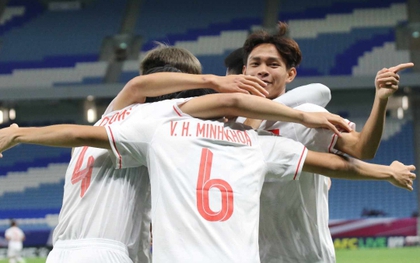 Fan Đông Nam Á tưng bừng chúc mừng chiến thắng của U23 Việt Nam, trái hẳn với phản ứng của fan Việt: Các bạn đã trở lại đường đua!