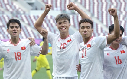 Trực tiếp U23 Việt Nam 0-1vs U23 Uzbekistan: Bàn thua từ sớm