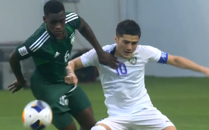 Trực tiếp U23 Saudi Arabia vs U23 Uzbekistan: VÀO!! Bàn thắng từ cú sút đầu tiên!