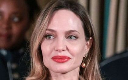 Angelina Jolie chỉ trích Brad Pitt