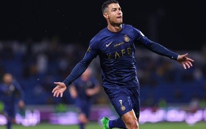 Ronaldo trình diễn phong độ khó tin ở tuổi 39, fan khẳng định "hay nhất lịch sử", yêu cầu trao luôn Quả bóng vàng 2024