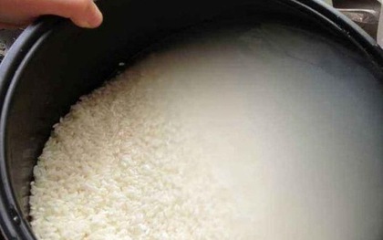 Có nên vo gạo trước khi nấu cơm? Việc đơn giản nhưng hóa ra nhiều người vẫn làm sai