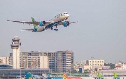 Giá vé máy bay nội địa tăng cao, ngành du lịch “chịu trận”