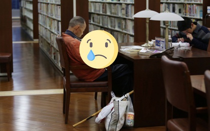 Lão ăn mày ngồi trong thư viện có hành động khiến triệu người "há hốc", sau đó còn được tạc tượng riêng: Tại sao lại như vậy?