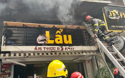 Hà Nội: Cháy dữ dội tại quán lẩu trên phố Hàng Hành