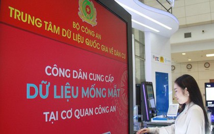 Quy định mới về thu thập sinh trắc học mống mắt, ADN khi làm thủ tục cấp thẻ căn cước