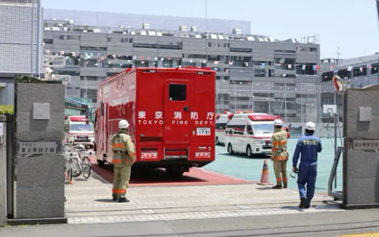 Hơn 30 học sinh nhập viện do sự cố bình xịt hơi cay tại trường học ở Nhật Bản