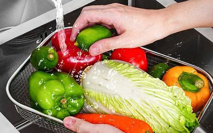 5 sai lầm khiến rau củ quả càng rửa càng bẩn, thất thoát dinh dưỡng và chất độc hại ngấm sâu hơn