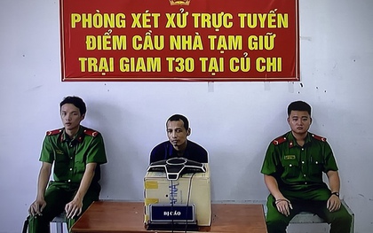 Những lời khai giật mình của kẻ giết mẹ ở quận 12