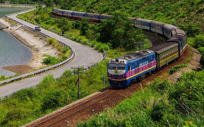 Chuyến tàu "xịn như máy bay" mới nhất ở Việt Nam: Đi 400km, giá vé chỉ từ vài trăm ngàn