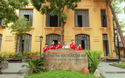 Điểm chuẩn Đại học Dược Hà Nội 2024, hơn 8 điểm/môn mới đỗ
