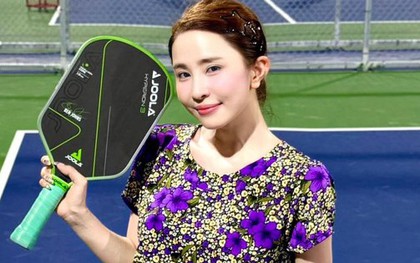 Mặc quần áo như các bà, các mẹ đi chơi Pickleball, Quỳnh Kool, Quỳnh Nga bị chê thách thức dư luận