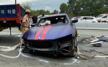 TP.HCM: Siêu xe Maserati lộn nhiều vòng sau khi tông con lươn trên đại lộ