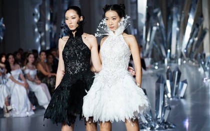 Tạp chí Vogue Singapore khen show diễn của NTK Chung Thanh Phong