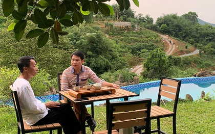 Dàn sao Việt xót xa trước loạt hình ảnh nam NSƯT Việt Hoàn đăng sau trận bão lịch sử