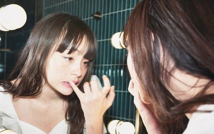 4 thay đổi trên khuôn mặt là CẢNH BÁO SỚM của bệnh ung thư, có người soi gương ngày mấy lần mà không nhận ra