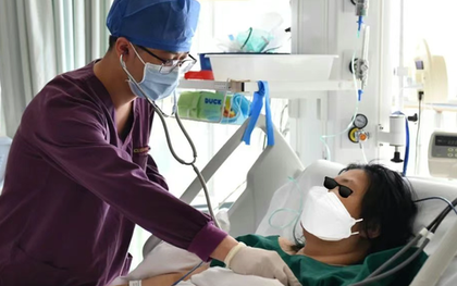 Ngồi tàu 16 tiếng, người phụ nữ ngừng tim