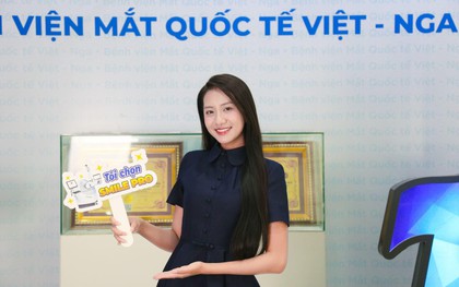 Chỉ mất 8 - 10s biến mắt cận thành mắt sáng, tại sao Hoa hậu Hà Trúc Linh làm được điều này?