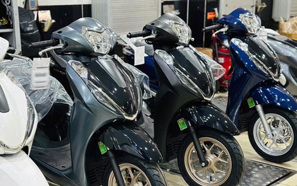 Cập nhật giá xe máy Honda LEAD tháng 10/2025 mới nhất