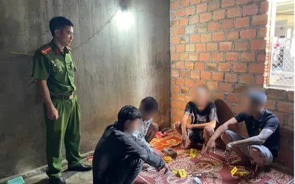 4 thanh niên sử dụng chất cấm xong đi ngủ, mở mắt ra thấy công an đang đứng chờ
