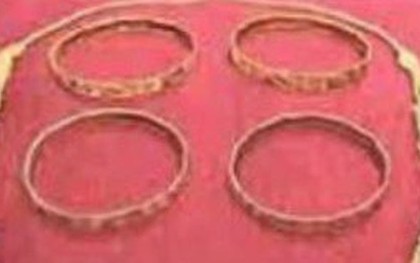 Nhặt phế liệu, người đàn ông sốc nặng khi nhặt được số vàng 297 triệu đồng