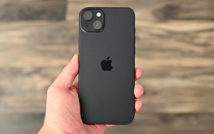 Chiếc iPhone cũ này đang có giá "chạm đáy"
