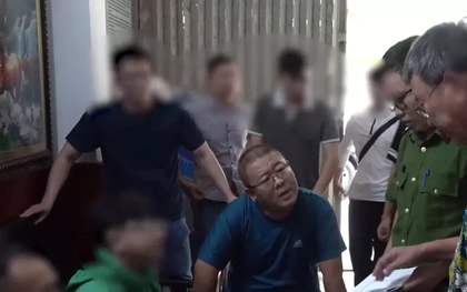 Công an Khánh Hòa bàn giao tên tội phạm lừa đảo cho Trung Quốc