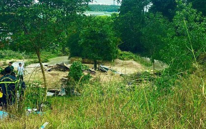 TP HCM: Đi làm về, người con nghi mẹ bị nước cuốn mất tích