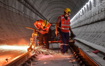 Trung Quốc xây công trình "kì vĩ nhất nhân loại": Đắt gấp đôi đập Tam Hiệp nhưng kho báu thu về thì vô giá