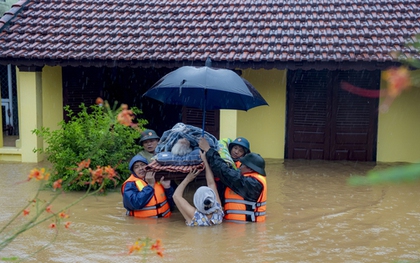 Sau mưa lũ dữ dội, người dân Huế đón tin vui bất ngờ