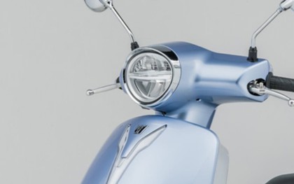 'Tân binh' xe ga giá 37 triệu đồng ra mắt: ngoại hình tựa Vespa, trang bị phanh ABS và TCS áp đảo Honda Vision