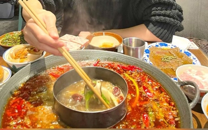 Người đàn ông suýt chết vì suy tim và phù phổi, bác sĩ cảnh báo: 8 nhóm người cẩn trọng khi ăn lẩu!