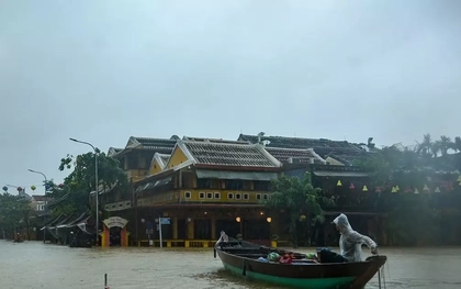 Báo quốc tế đưa tin lũ lụt ở điểm du lịch Huế, Đà Nẵng