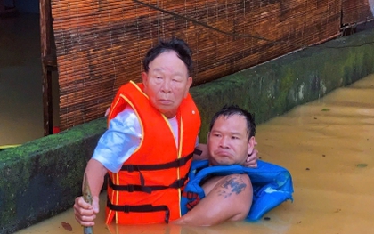 Lũ sông Hương xuống sát báo động 3, hơn 44.500 ngôi nhà ở Huế bị ngập